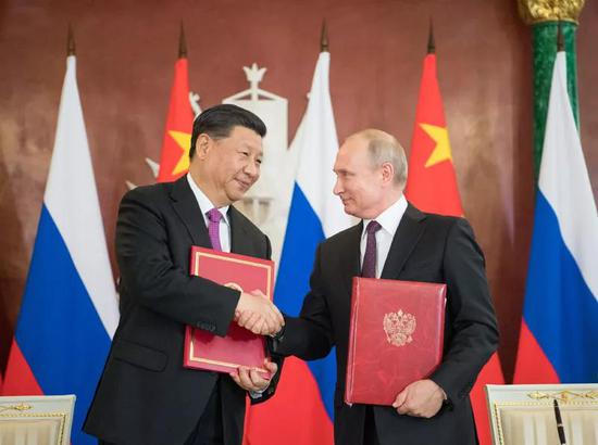  △6月5日，中俄两国元首签署两份联合声明。